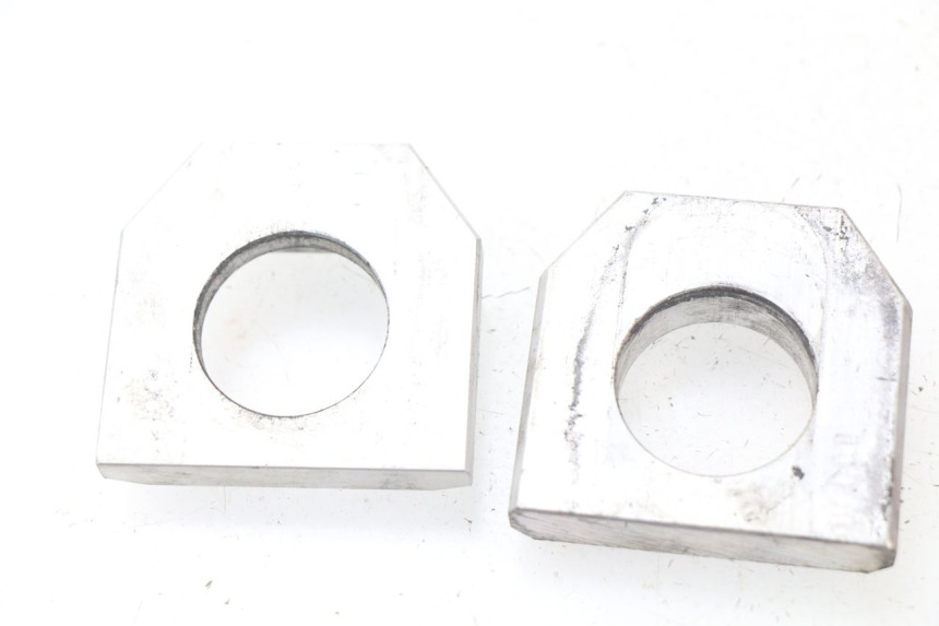 photo de TENDEUR CHAINE SUZUKI GSX-R GSXR K16 1000 (2012 - 2016) - Autre angle de vue