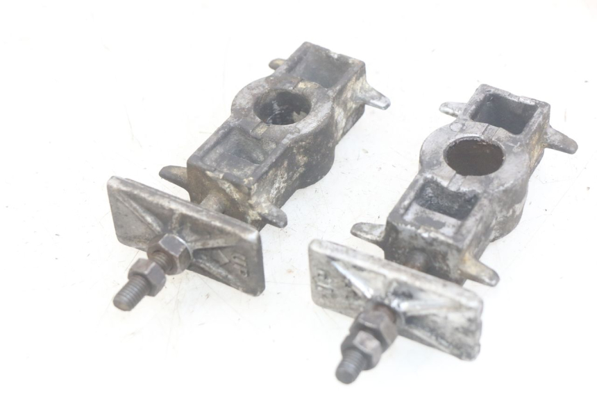 photo de TENDEUR CHAINE HONDA CBR F SC25 1000 (1989 - 1992)