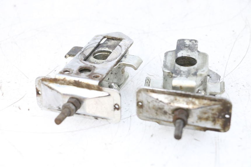 photo de TENDEUR CHAINE HONDA NSR R 125 (1994 - 2003) - Vue principale