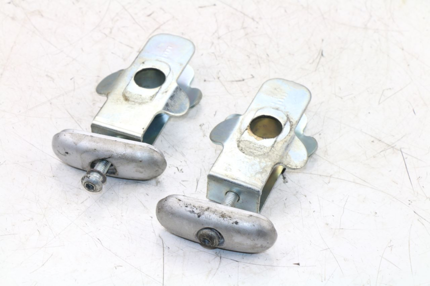 photo de TENDEUR CHAINE SUZUKI SFV GLADIUS 650 (2009 - 2015)