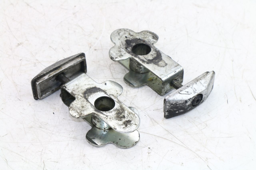 photo de TENDEUR CHAINE SUZUKI GSF S BANDIT ABS 650 (2005 - 2006)