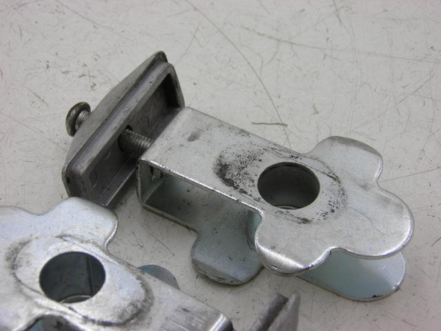 photo de TENDEUR CHAINE SUZUKI GSX F GSXF 650 (2007 - 2015)