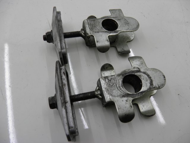 photo de TENDEUR CHAINE SUZUKI SV S 650 (2003 - 2009)
