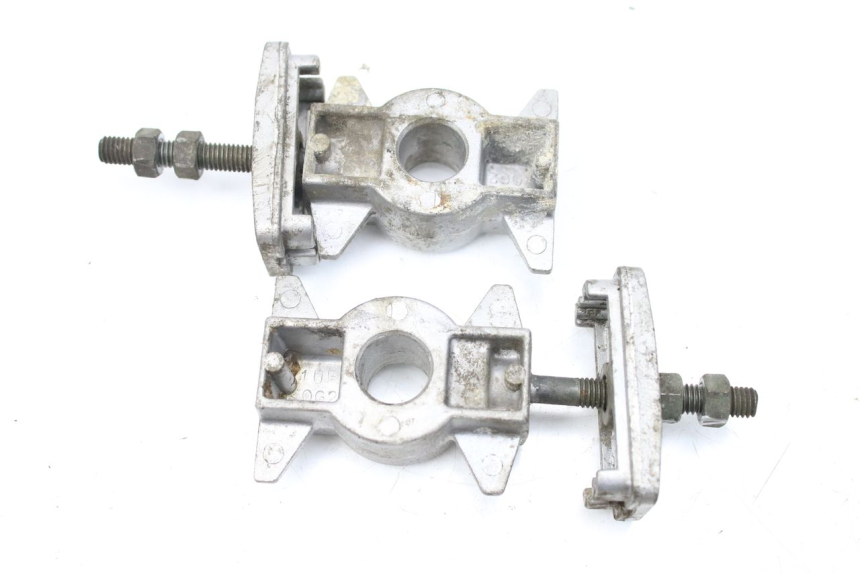 photo de TENDEUR CHAINE YAMAHA TDR DELTABOX 125 (1993 - 2003)