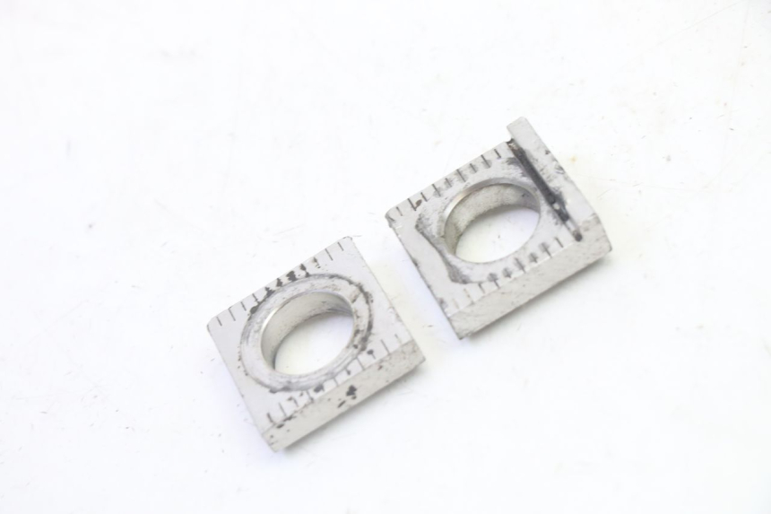 photo de TENDEUR CHAINE YAMAHA YZ 125 (1998 - 2005)