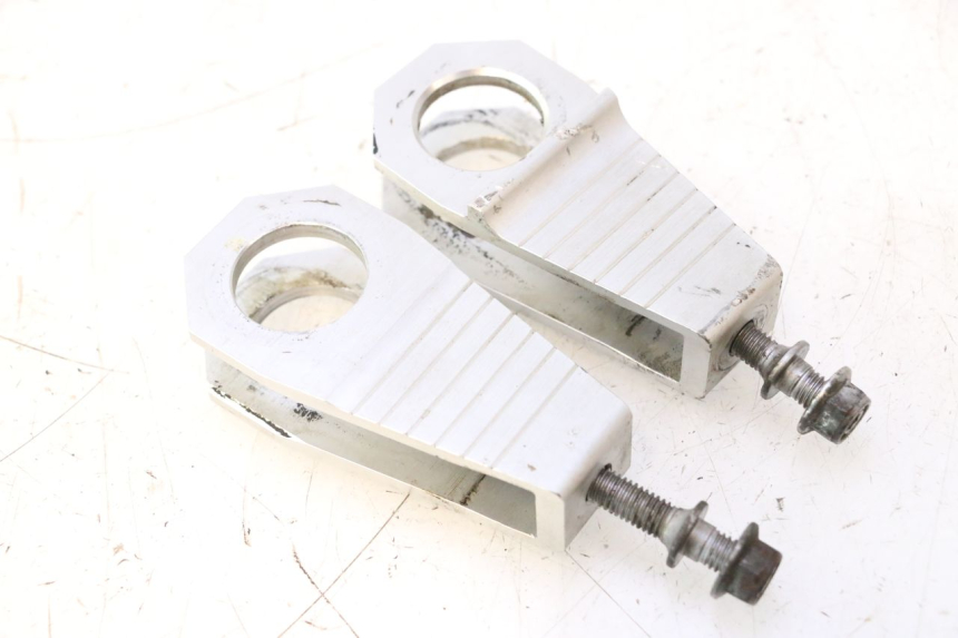 photo de TENDEUR CHAINE YAMAHA YZF R6 600 (2008 - 2009) - Détail de la pièce