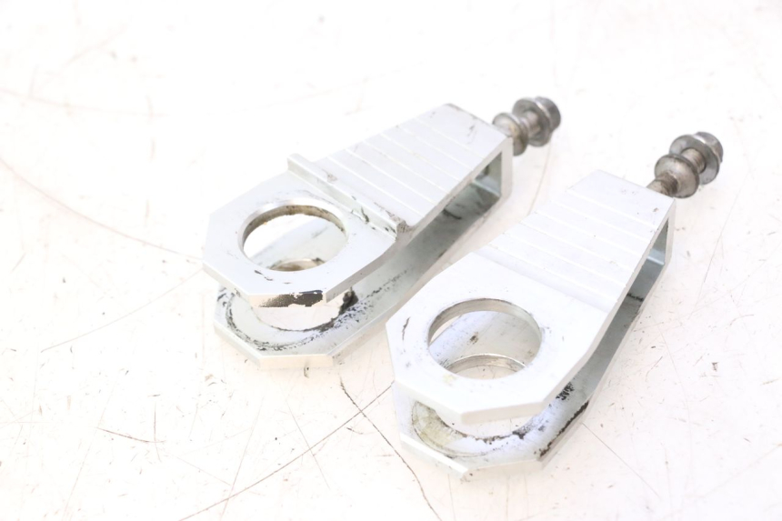 photo de TENDEUR CHAINE YAMAHA YZF R6 600 (2008 - 2009) - Zoom état d’usage
