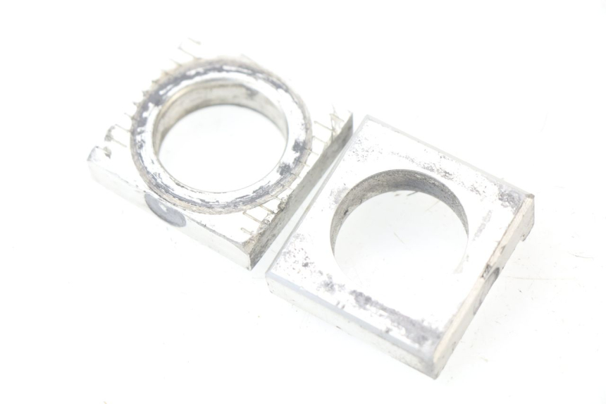 photo de TENDEUR CHAINE YAMAHA YZF YZ-F 450 (2018 - 2021) - Détail de la pièce