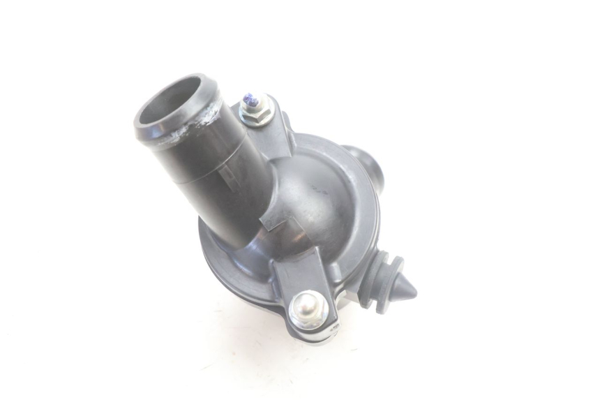 photo de THERMOSTAT YAMAHA FZ8 800 (2010 - 2016) - Marquages et références