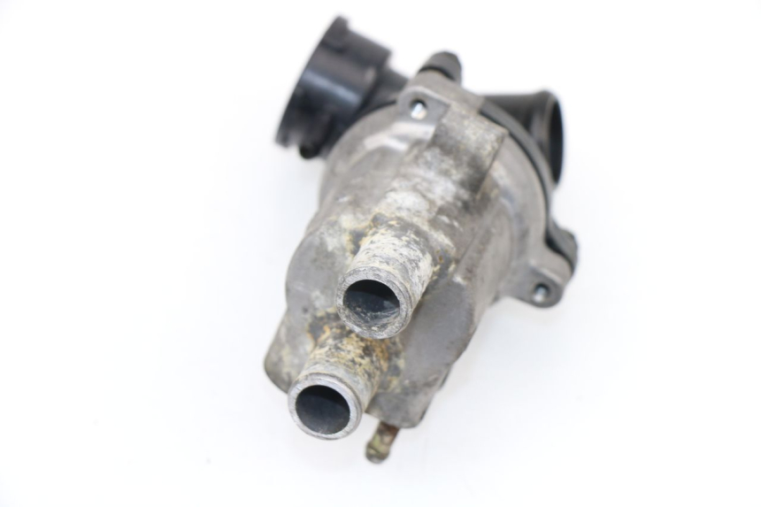 photo de THERMOSTAT YAMAHA FZS FAZER 600 (2001 - 2003)