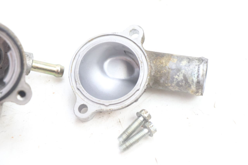 photo de THERMOSTAT HONDA VFR FI RC46 800 (1998 - 2001) - Zoom état d’usage