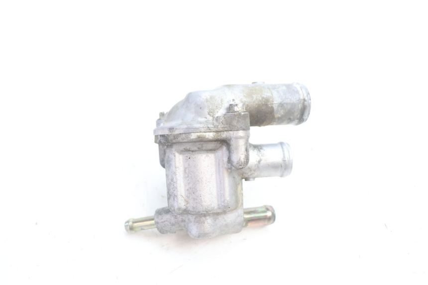 photo de THERMOSTAT HONDA VFR FI RC46 800 (1998 - 2001) - Gros plan technique
