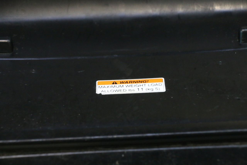 photo de TOP CASE APRILIA ATLANTIC S 125 (2010 - 2013) - Angle alternatif