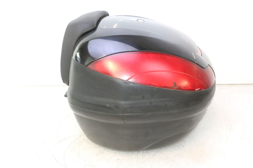 photo de TOP CASE APRILIA ATLANTIC S 125 (2010 - 2013) - Marquages et références