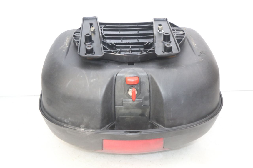 photo de TOP CASE HONDA FES PANTHEON 2T 125 (1998 - 2002) - Détail de la pièce