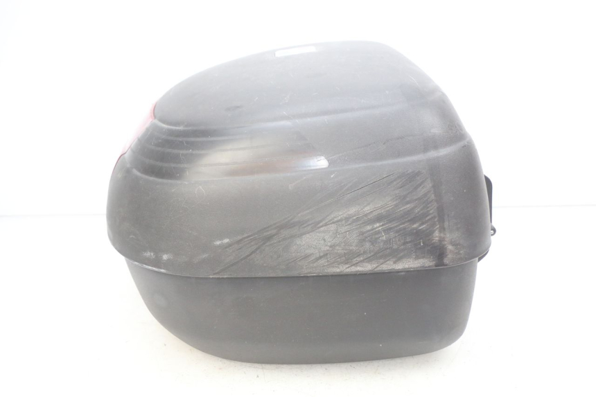 photo de TOP CASE HONDA FES PANTHEON 2T 125 (1998 - 2002) - Points de fixation