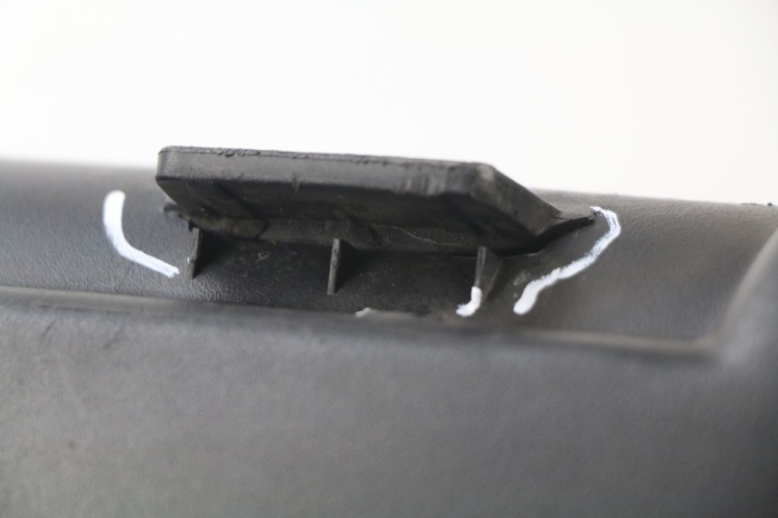 photo de TOP CASE HONDA FES PANTHEON 125 (2003 - 2007) - Vue d’ensemble