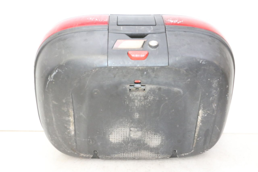 photo de TOP CASE PEUGEOT KISBEE 2T 50 (2010 - 2017)