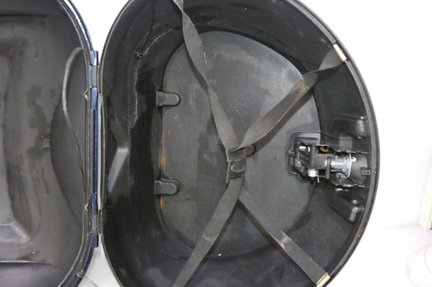 photo de TOP CASE PIAGGIO MP3 LT 400 (2007 - 2012) - Inspection visuelle