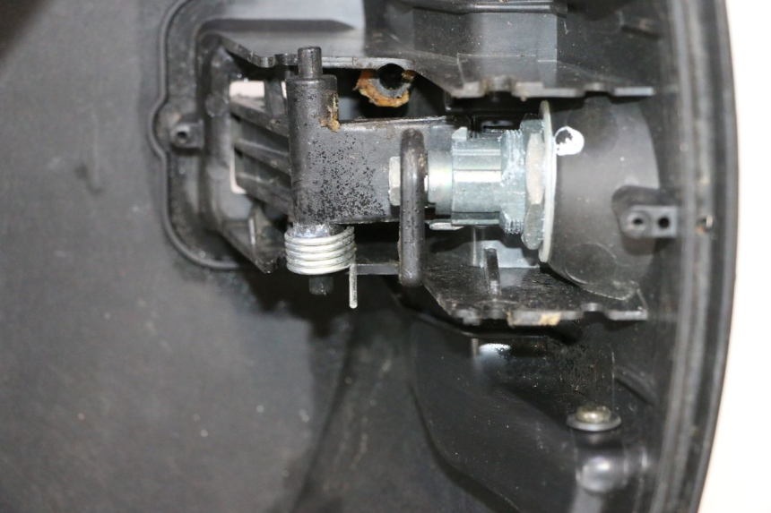 photo de TOP CASE PIAGGIO MP3 LT 400 (2007 - 2012) - Focus structure