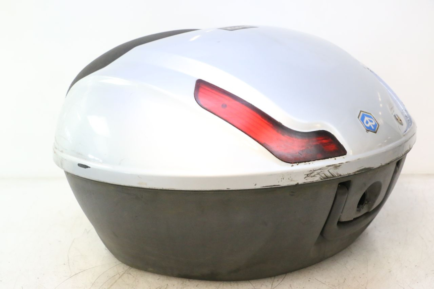 photo de TOP CASE PIAGGIO MP3 125 (2006 - 2014) - Vue produit