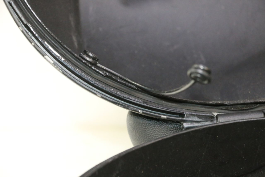 photo de TOP CASE PIAGGIO MP3 125 (2006 - 2014) - Détails caractéristiques