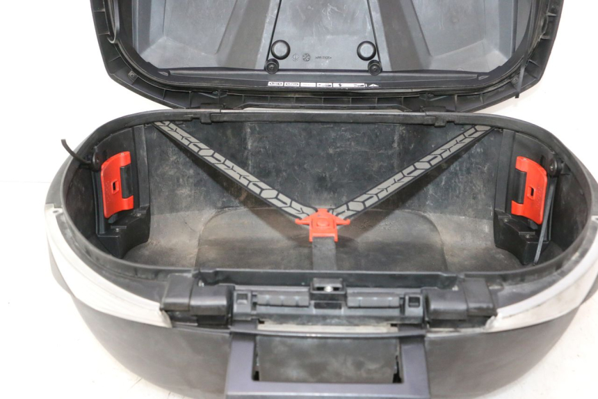 photo de TOP CASE PIAGGIO MP3 500 (2016 - 2018) - Inspection visuelle