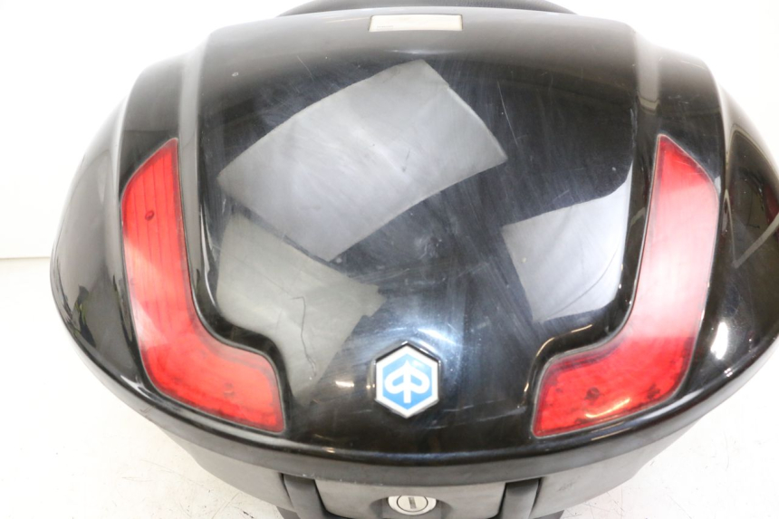 photo de TOP CASE PIAGGIO MP3 LT 400 (2007 - 2012)