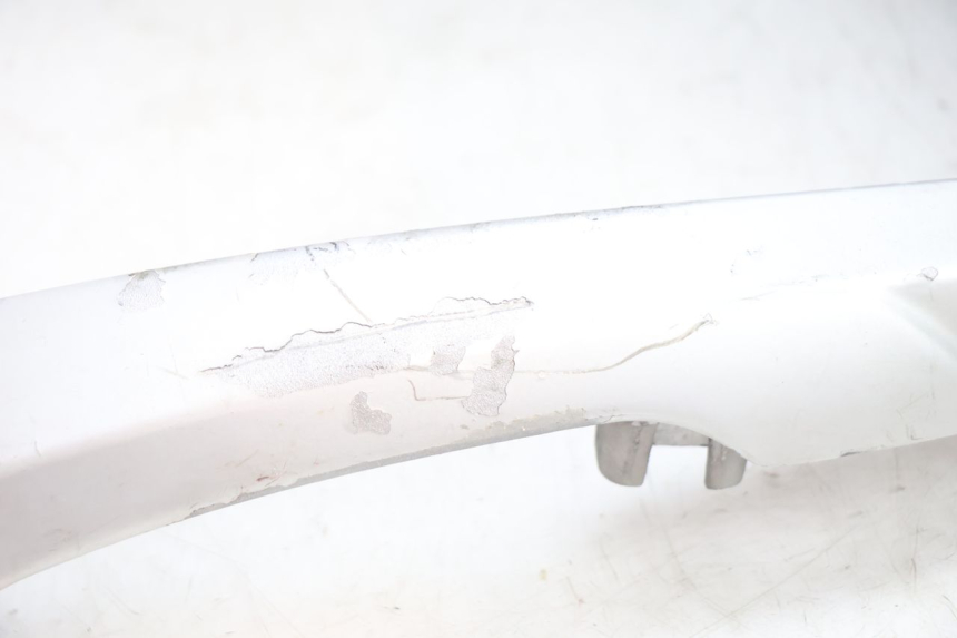 photo de TOP CASE PEUGEOT SATELIS 125 (2006 - 2009) - Autre angle de vue