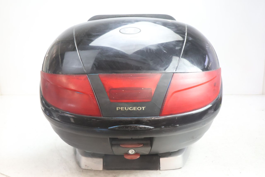 photo de TOP CASE PEUGEOT SATELIS 125 (2006 - 2009) - Vue d’ensemble