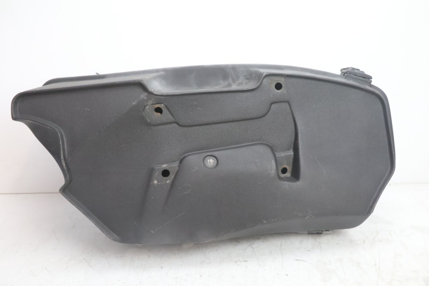 photo de TOP CASE APRILIA SCARABEO GT 125 (1999 - 2007) - Focus structure