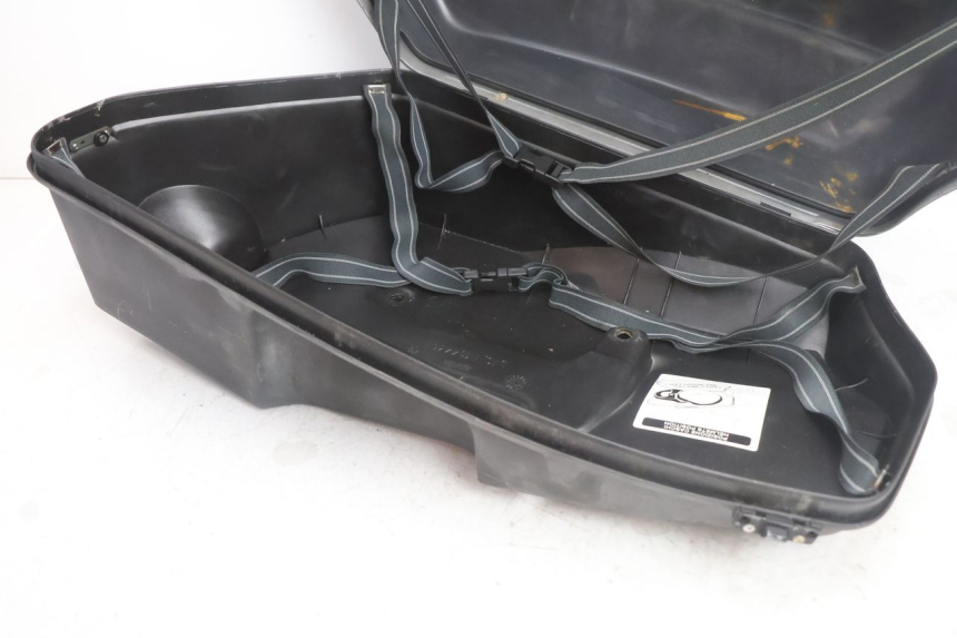 photo de TOP CASE APRILIA SCARABEO GT 125 (1999 - 2007) - Pièce contrôlée