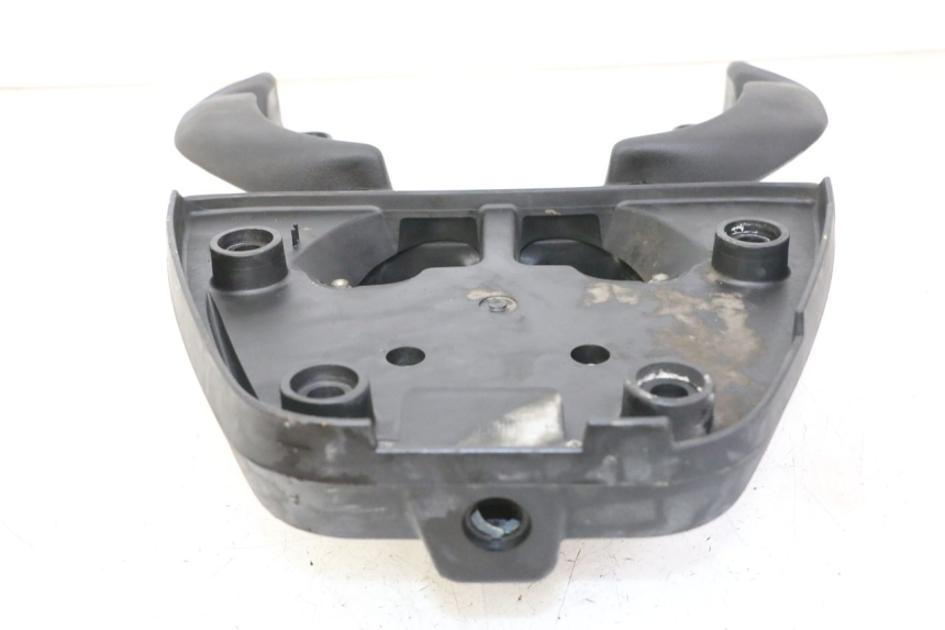 photo de TOP CASE APRILIA SCARABEO GT TOURING 125 (1999 - 2005)