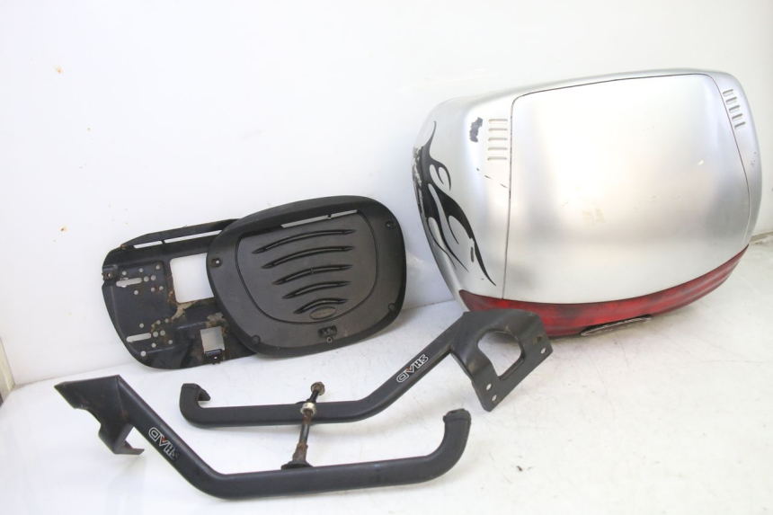 photo de TOP CASE PIAGGIO SUPER LX 125 (2000 - 2003)