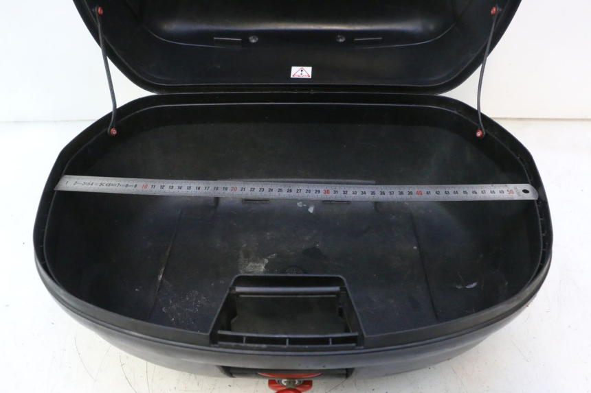 photo de TOP CASE YAMAHA X-MAX XMAX 125 (2010 - 2013) - Zoom qualité
