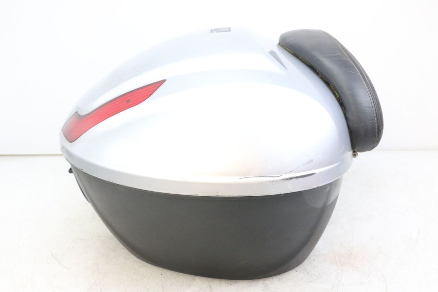 photo de Top case PIAGGIO X8 125 (2004 - 2007) - Vue rapprochée