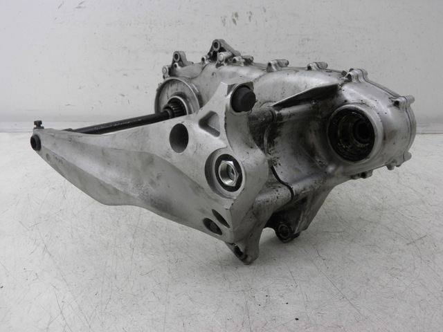 photo de TRANSMISSION ROUE  YAMAHA XP T-MAX TMAX ABS 500 (2000 - 2003) - Autre angle de vue