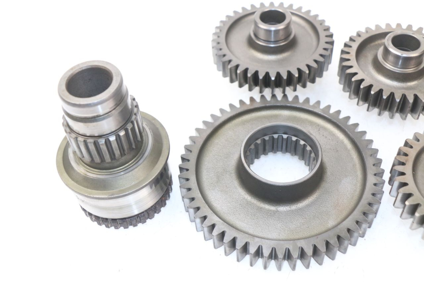 photo de TRANSMISSION ROUE SUZUKI BURGMAN 650 (2002 - 2004)