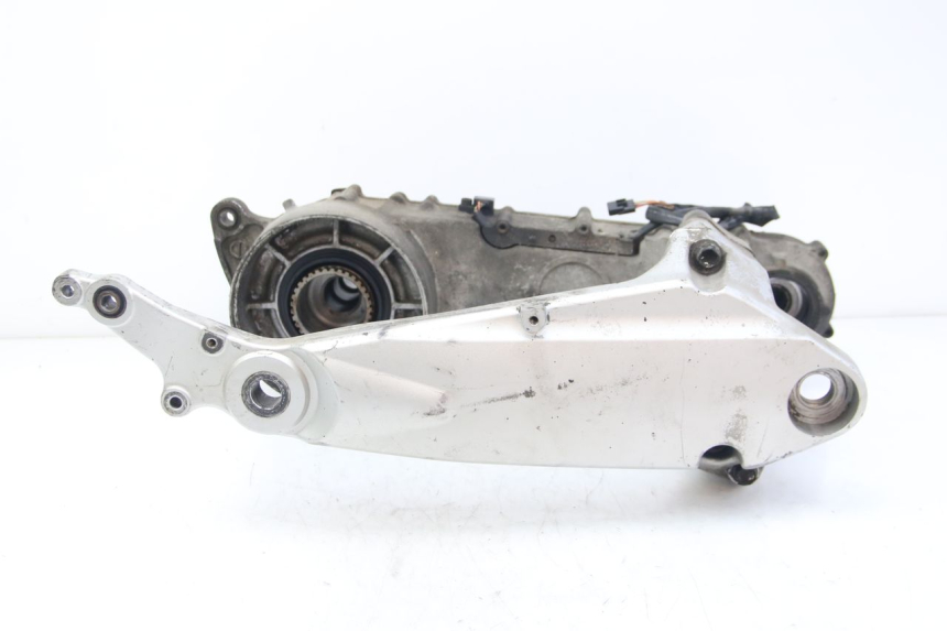 photo de TRANSMISSION ROUE SUZUKI BURGMAN 650 (2002 - 2004)