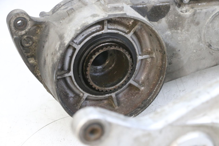 photo de TRANSMISSION ROUE  SUZUKI BURGMAN EXECUTIVE ABS 650 (2006 - 2012) - Vue d’ensemble