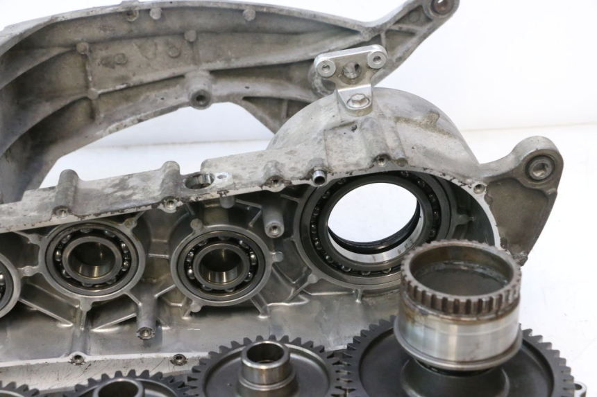 photo de TRANSMISSION ROUE  SUZUKI BURGMAN EXECUTIVE ABS 650 (2006 - 2012) - Zoom état d’usage