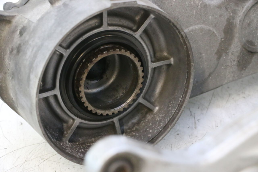 photo de TRANSMISSION ROUE  SUZUKI BURGMAN EXECUTIVE ABS 650 (2006 - 2012) - État de surface
