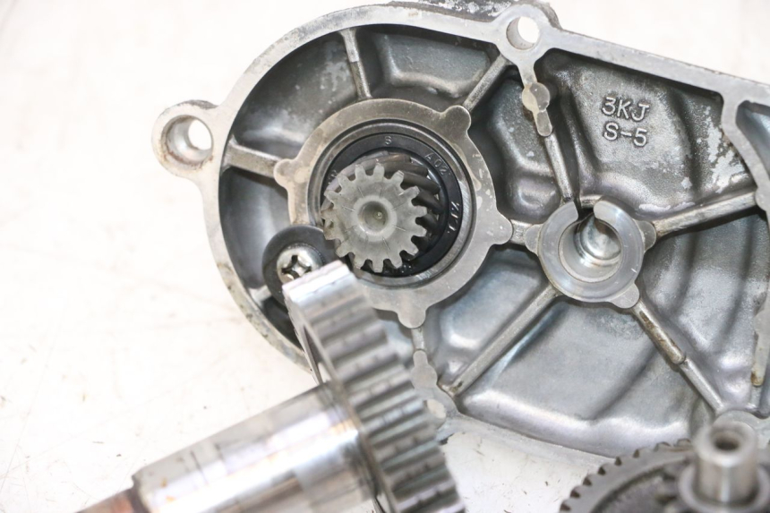photo de TRANSMISSION ROUE  MBK EVOLIS 80 (1993 - 1999) - Détails caractéristiques