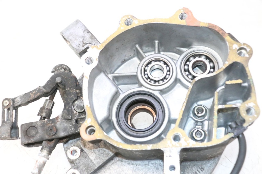 photo de TRANSMISSION ROUE  HONDA FES PANTHEON 2T 125 (1998 - 2002) - Focus structure
