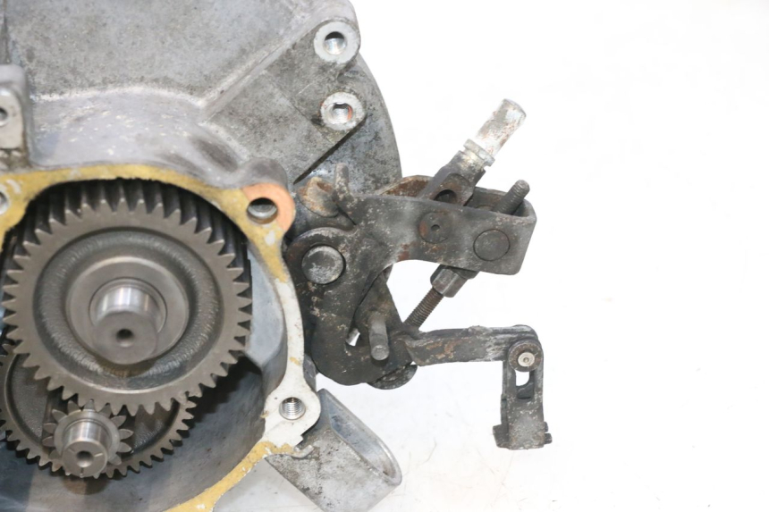 photo de TRANSMISSION ROUE  HONDA FES PANTHEON 2T 125 (1998 - 2002) - Zoom état d’usage