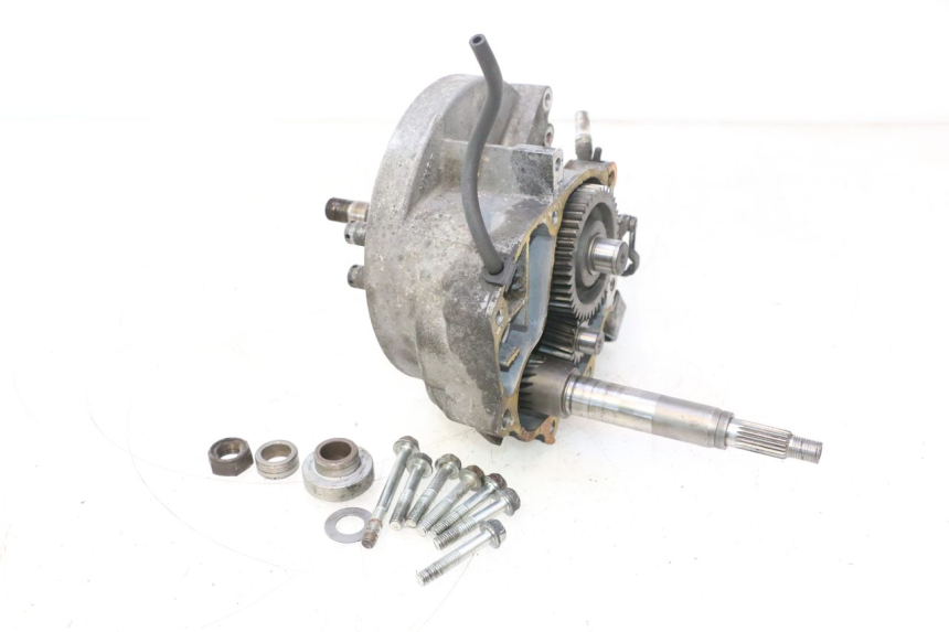 photo de TRANSMISSION ROUE  HONDA FES PANTHEON 2T 125 (1998 - 2002) - Vue d’ensemble
