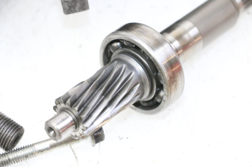 photo de TRANSMISSION ROUE HONDA FES S-WING SWING ABS 125 (2007 - 2015)