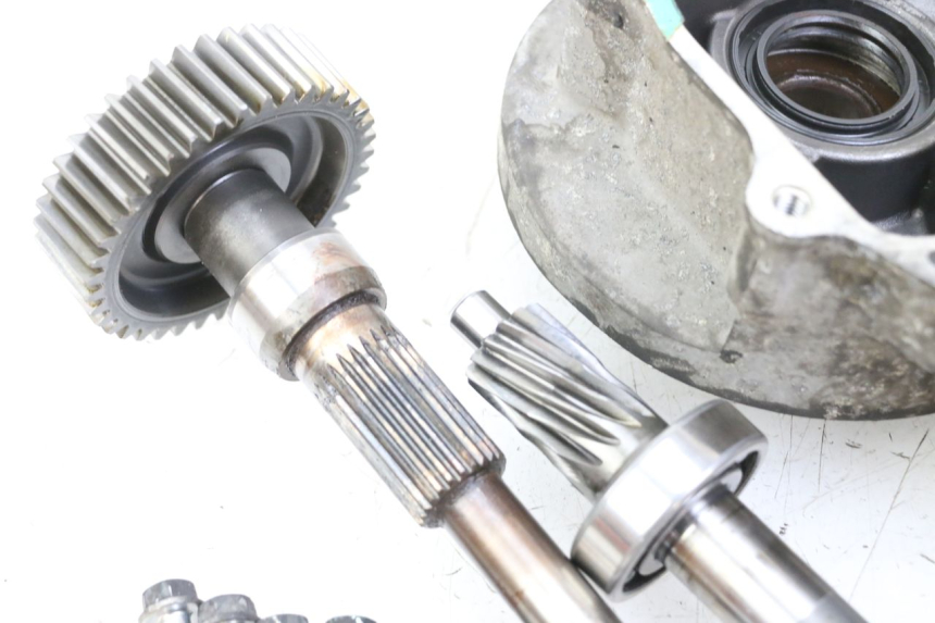 photo de TRANSMISSION ROUE HONDA FES S-WING SWING ABS 125 (2007 - 2015)