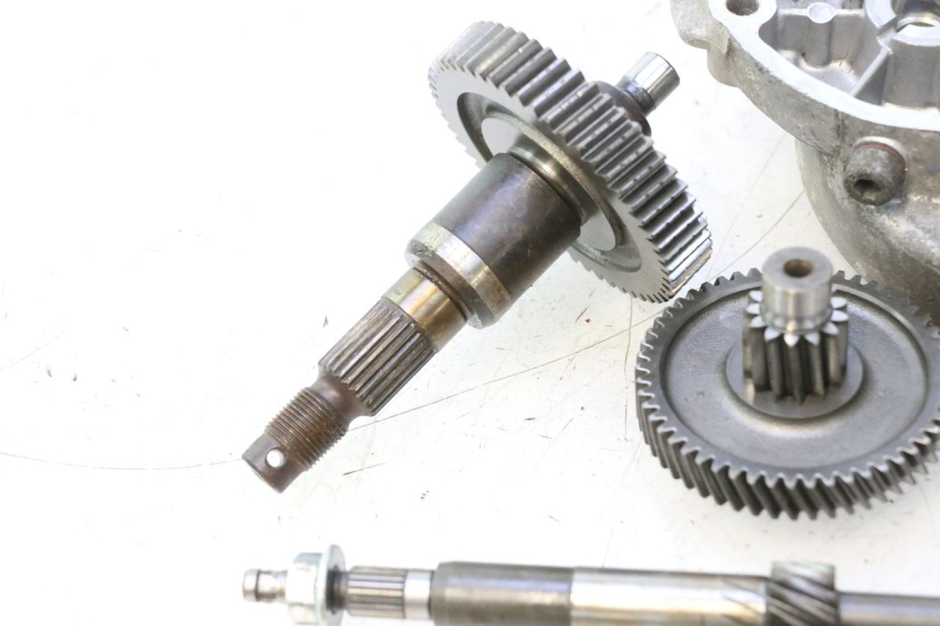 photo de TRANSMISSION ROUE  PIAGGIO LIBERTY 50 (1998 - 2003) - Inspection visuelle