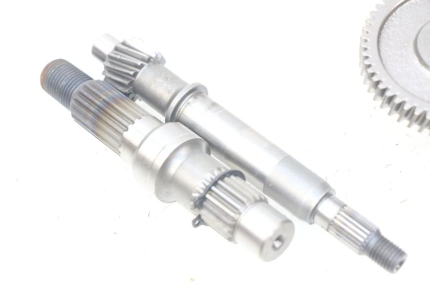 photo de TRANSMISSION ROUE  KYMCO LIKE 2T 50 (2009 - 2018) - Autre angle de vue